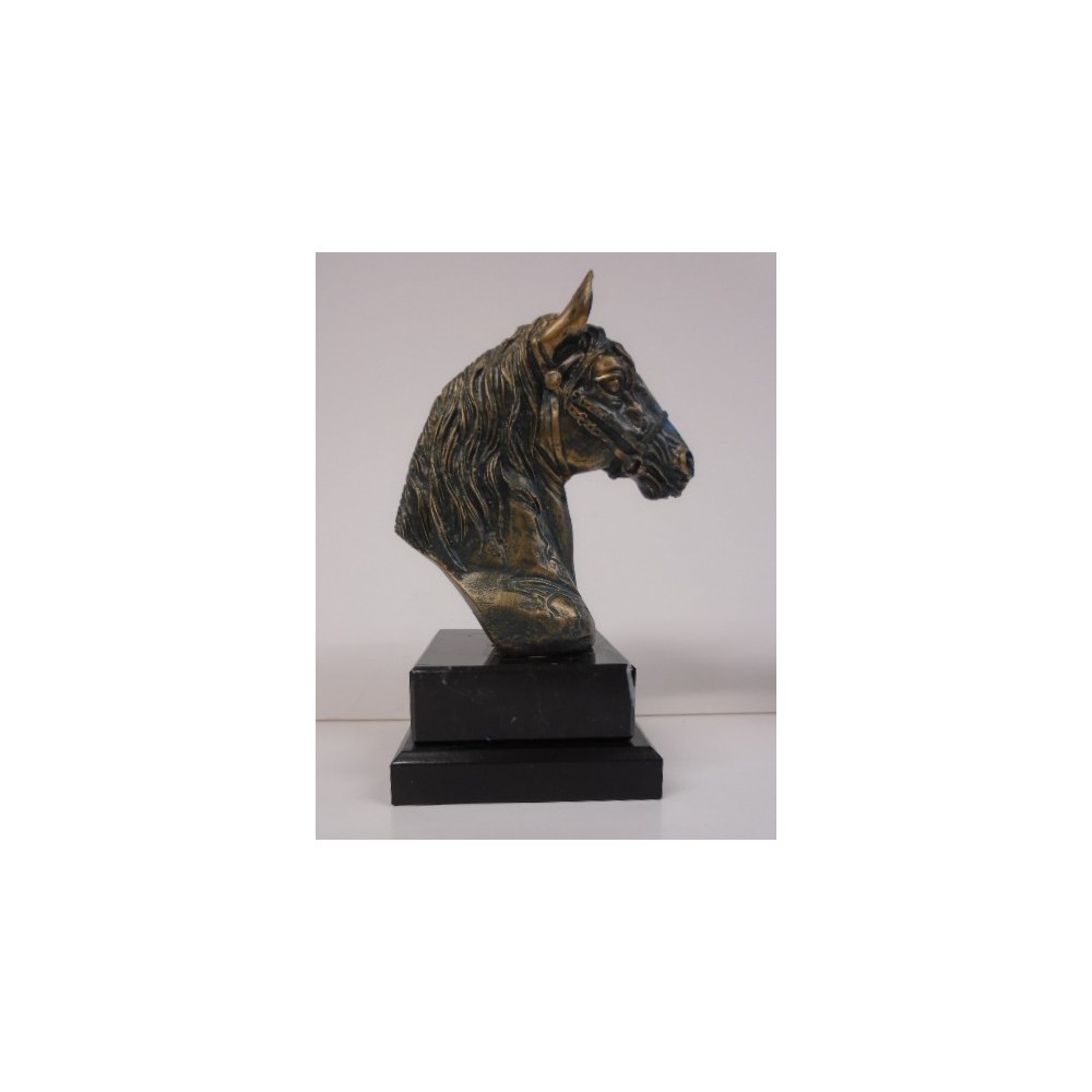 Classic Tyrella Horse Head Resin