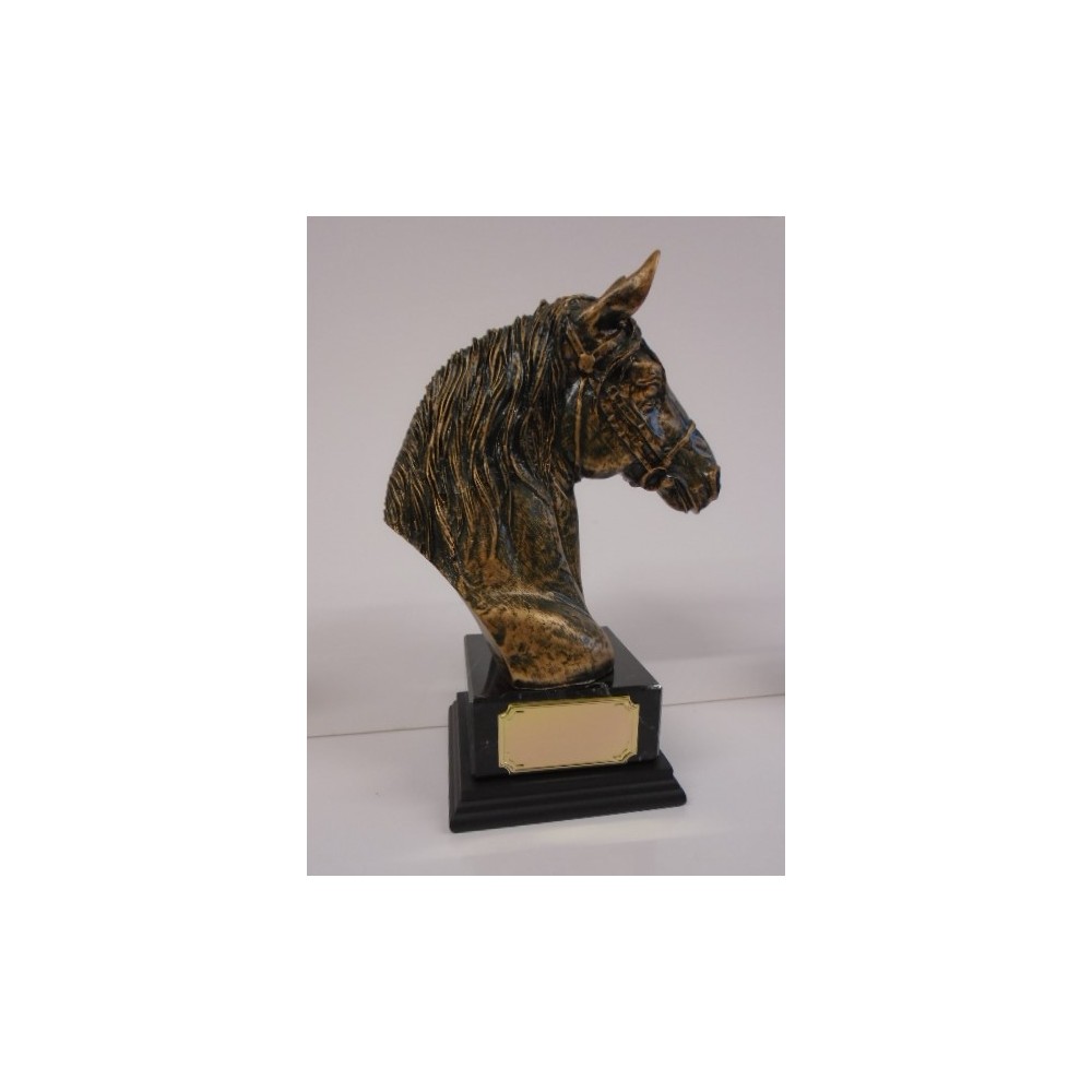 Classic Horse Head Resin Lge