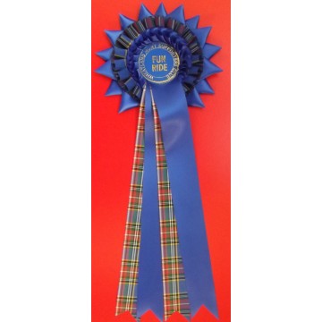 T8ET Tartan Rosette